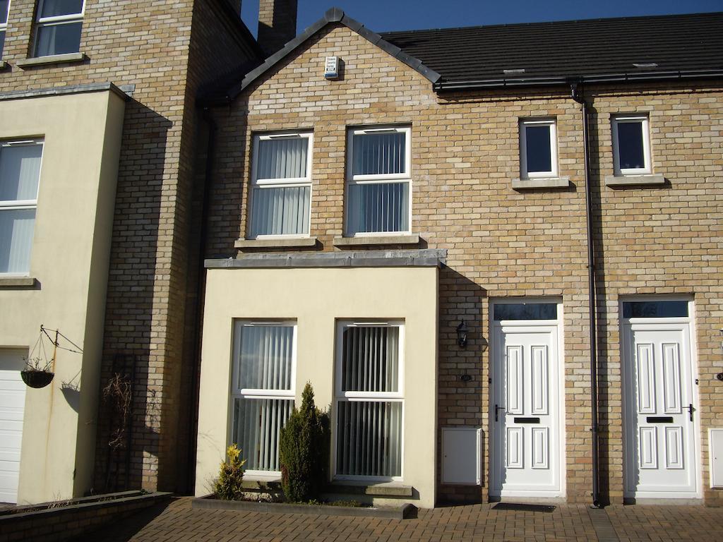 Causeway Holiday Homes Coleraine Exterior foto