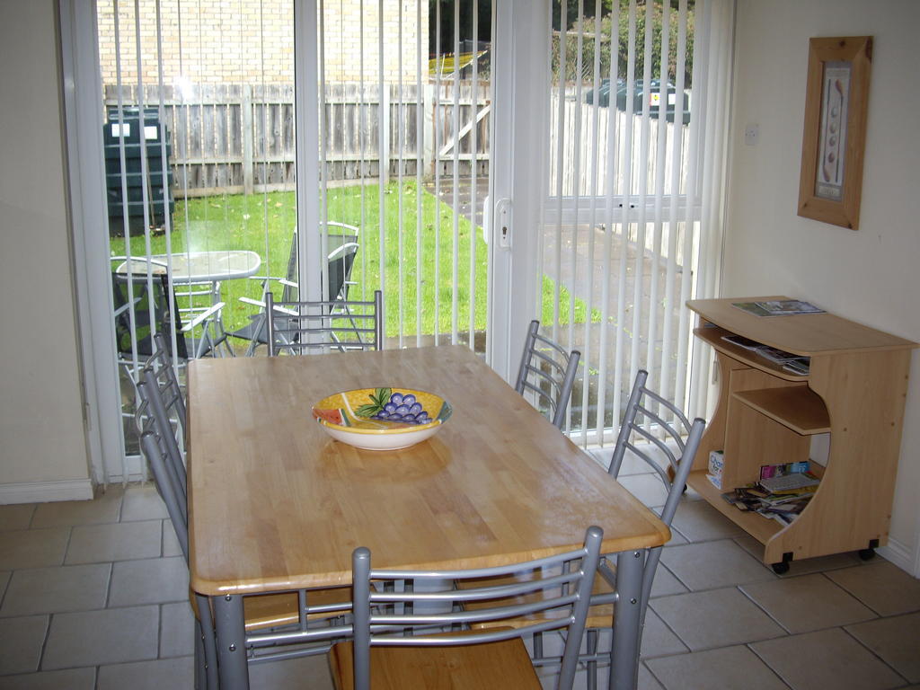 Causeway Holiday Homes Coleraine Habitación foto